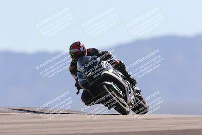 media/Nov-06-2023-Moto Forza (Mon) [[ce023d0744]]/2-Advanced Group/Session 4 (Turn 9)/